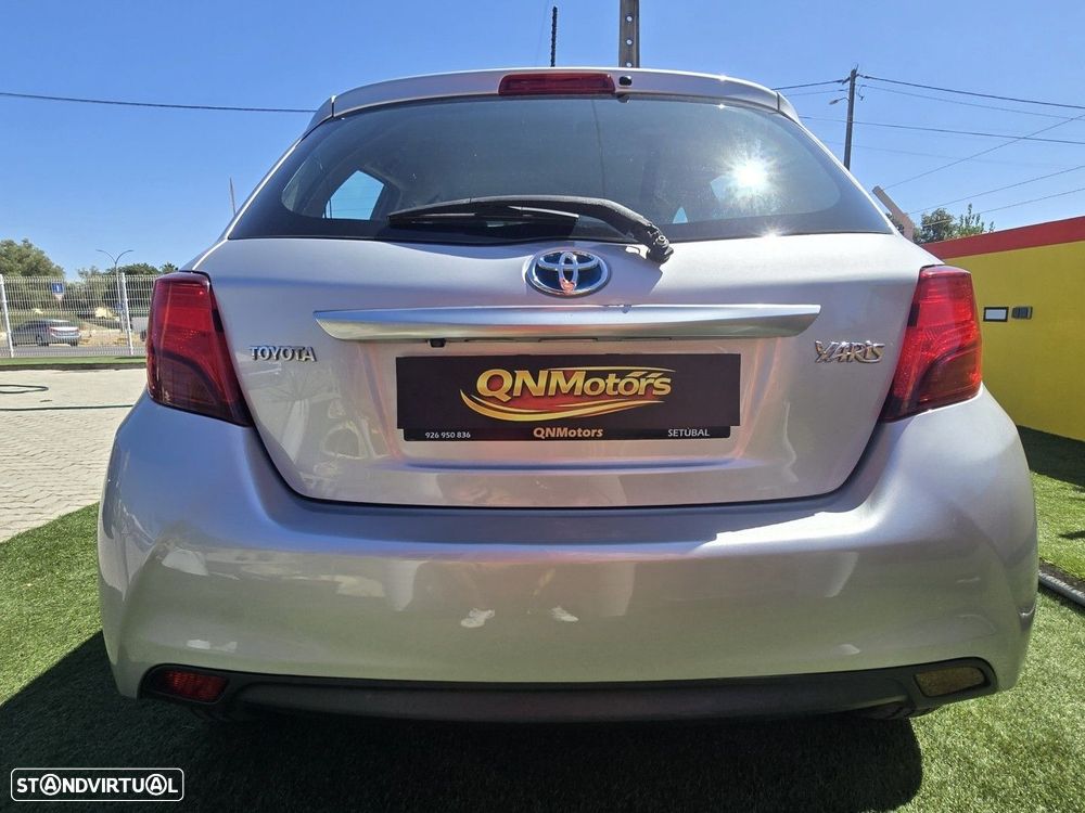 Toyota Yaris 1.5 HSD Comfort - 6