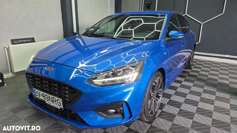 Ford Focus 1.5 EcoBoost ST-Line - 2