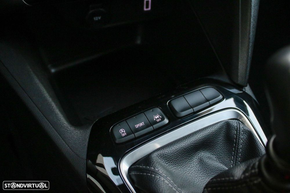 Opel Corsa 1.2 T GS - 19