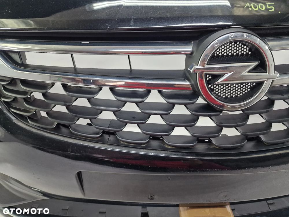 OPEL ASTRA K V 15- ZDERZAK PRZEDNI PRZÓD BEZ SPRYSKÓW I PDC + KOMPLETNY GRILL / ATRAPA , NR 39052730 , NR AUKCJI NZ1005 - 6