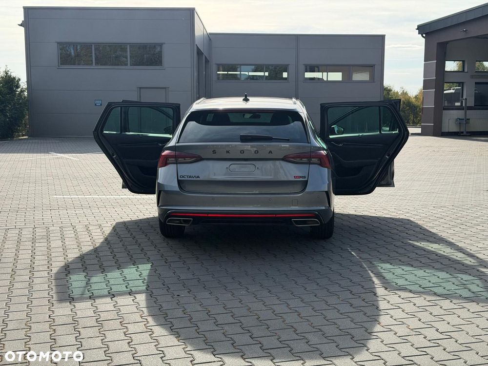 Skoda Octavia 2023 photo 5