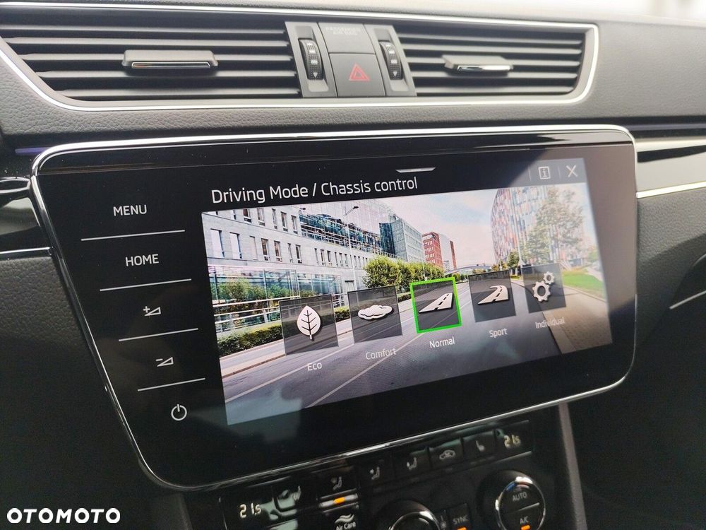 Skoda Superb 2.0 TSI L&K DSG - 31