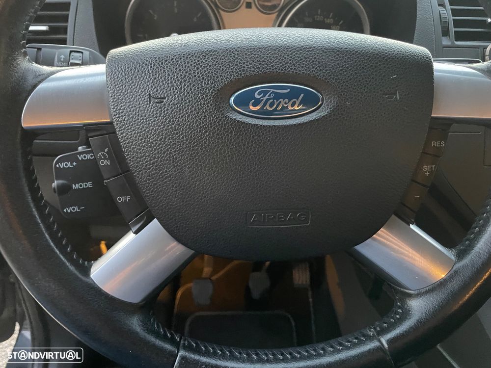 Ford C-Max 1.6 TDCi Titanium - 12