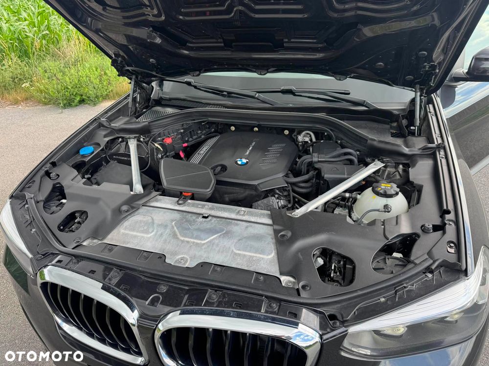 BMW X3 xDrive20d - 18