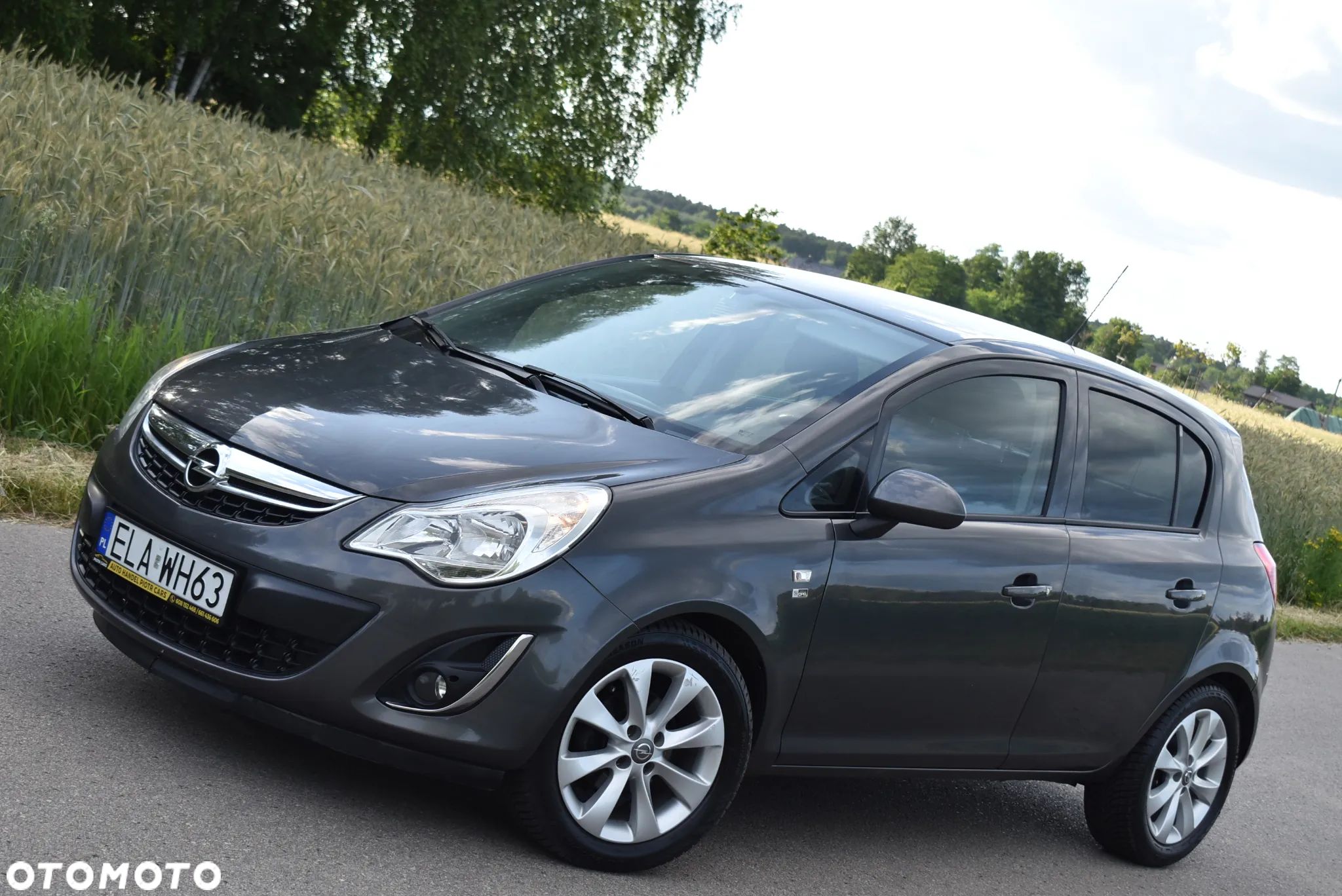 Opel Corsa 1.4 16V 150 Jahre - 1