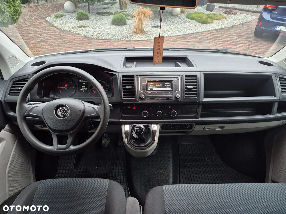 Volkswagen Transporter L2H1 Plus Trendline - 14