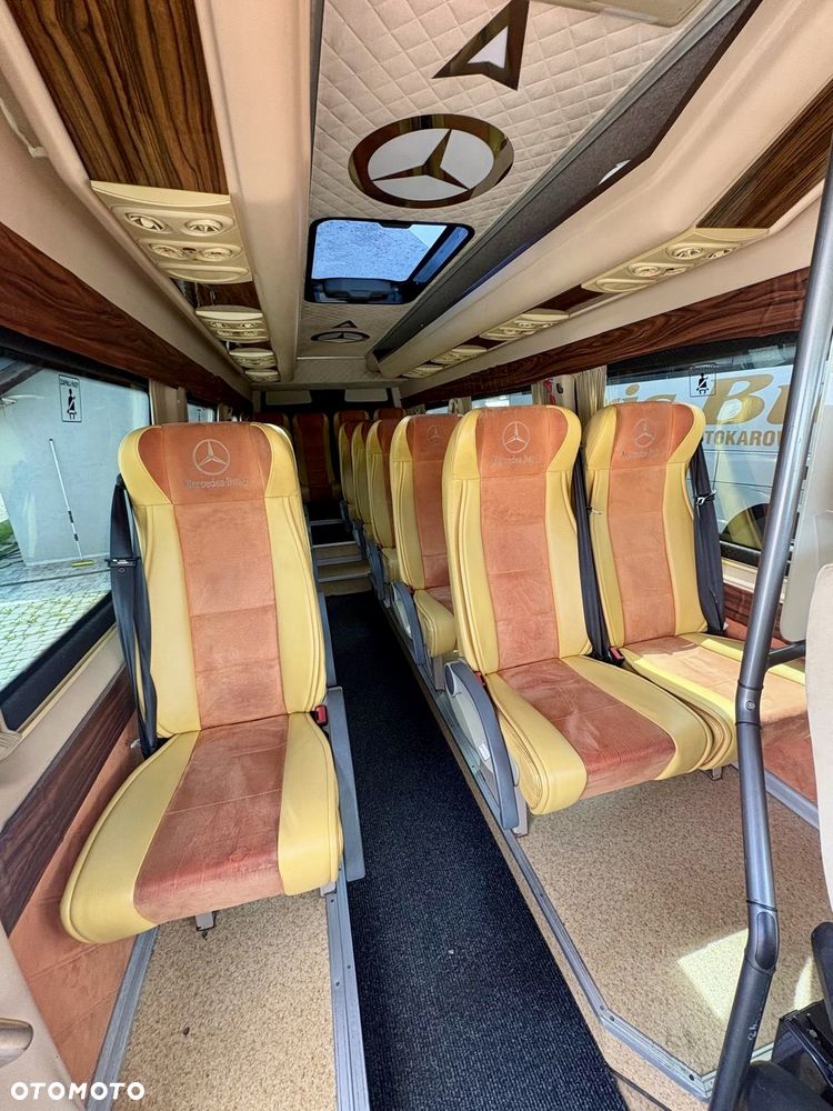 Mercedes-Benz Sprinter - 5