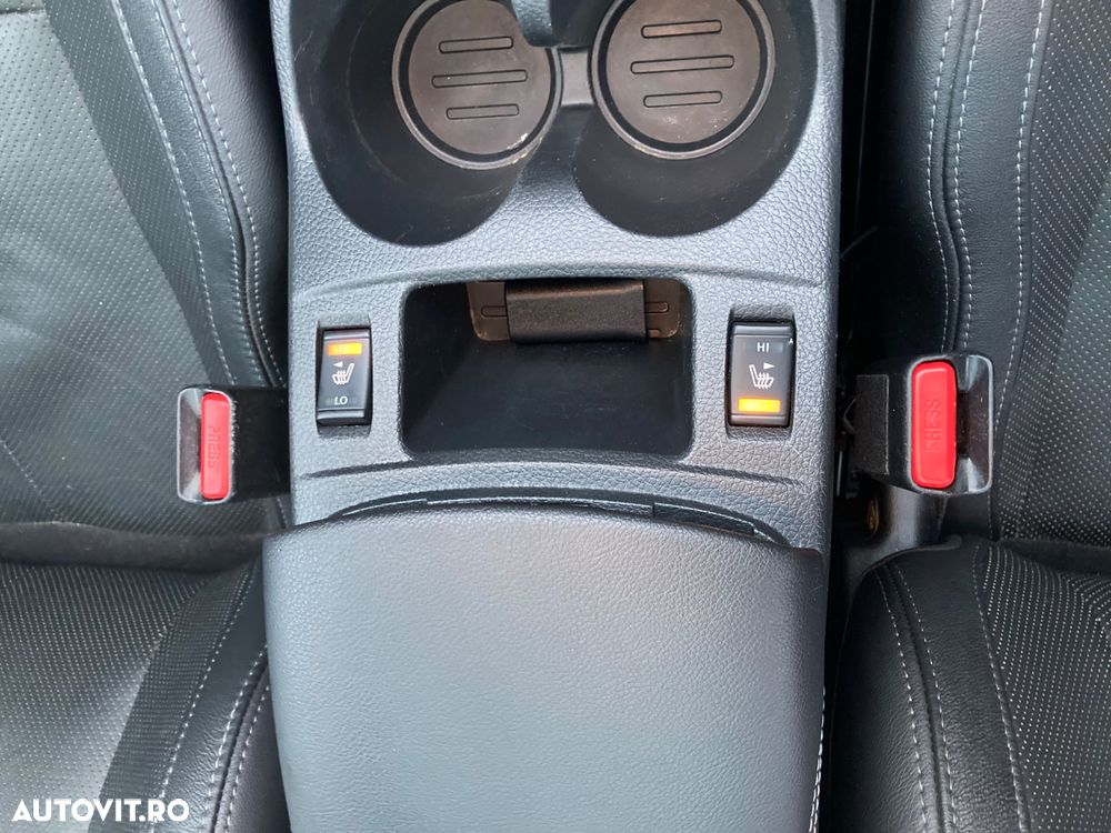 Nissan Qashqai 1.6 DCI ALL-MODE 4x4i TEKNA+ - 32