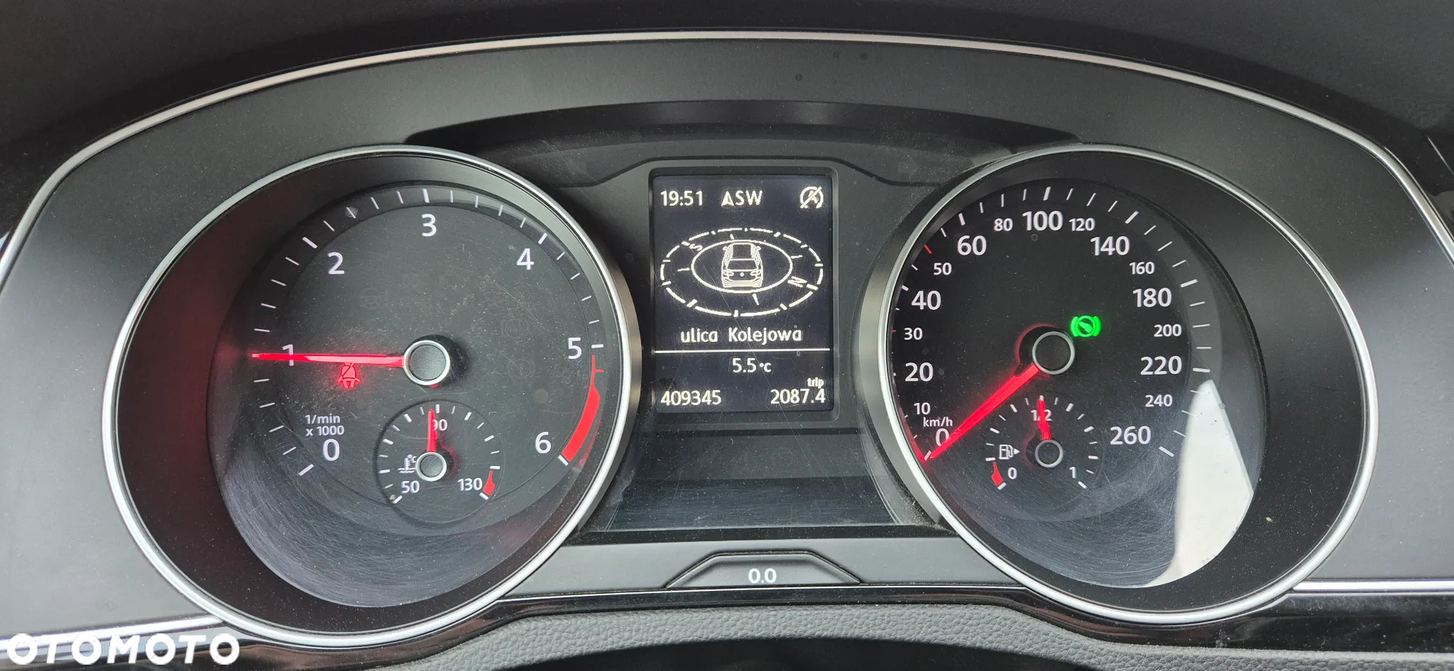 Volkswagen Passat - 9