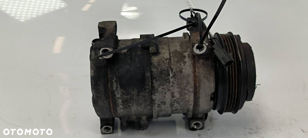 SPRĘŻARKA KLIMATYZACJI IVECO DAILY 35S18 247300-8220 - 3