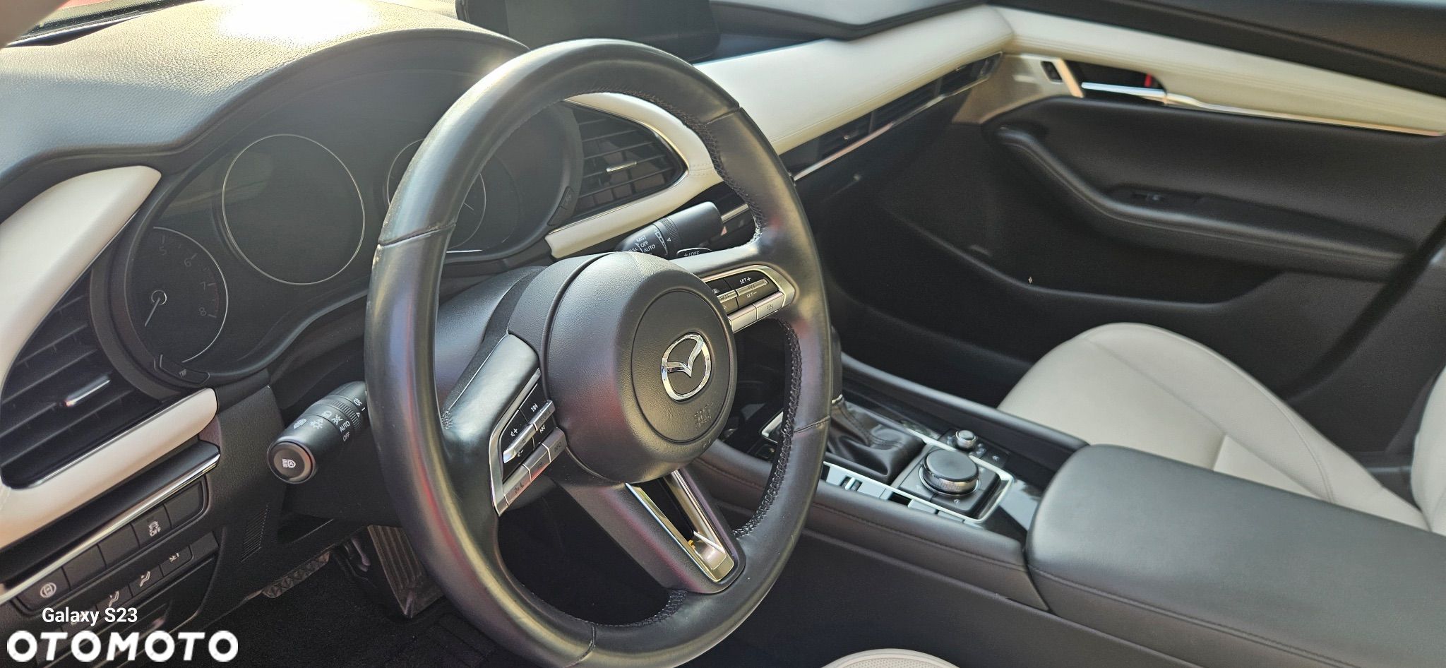 Mazda 3 - 1