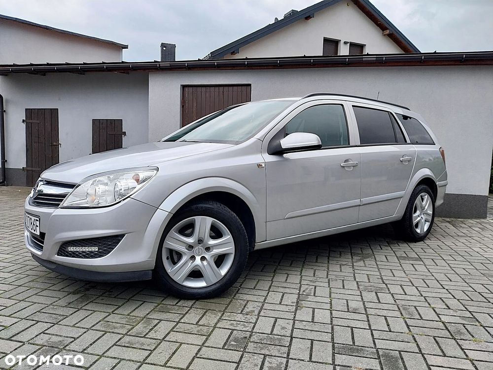 Opel Astra 1.6 Caravan Edition - 23