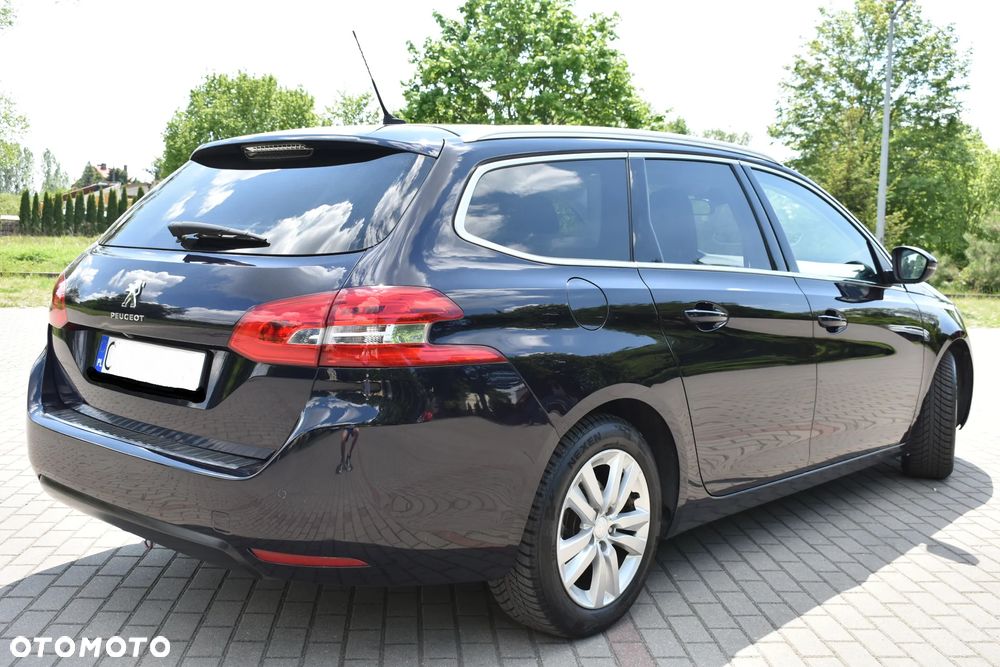 Peugeot 308 BlueHDi 120 Stop & Start Business-Line - 4
