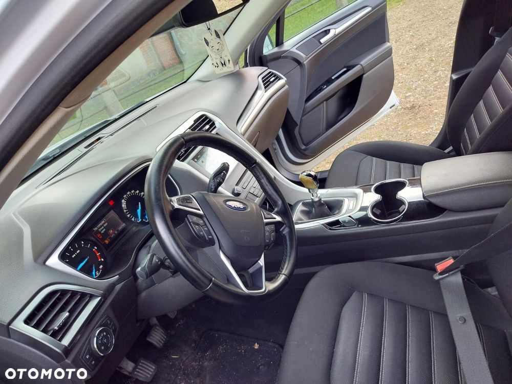 Ford Mondeo 1.5 TDCi ECOnetic Start-Stopp Titanium - 22