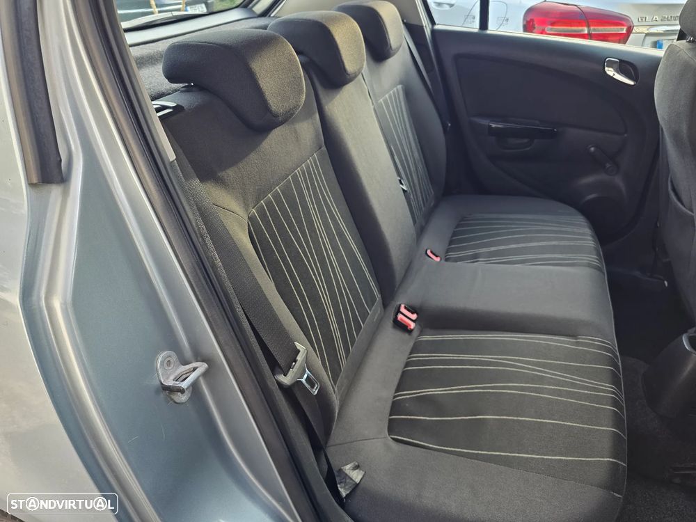 Opel Corsa 1.2 Enjoy - 11