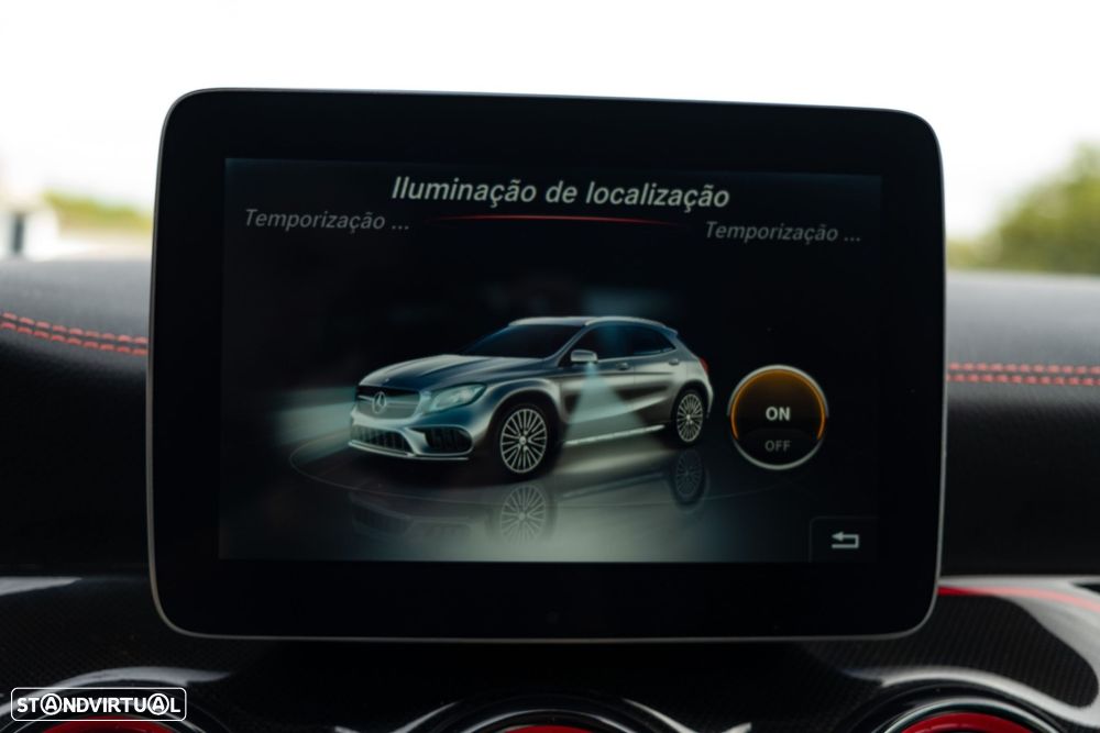 Mercedes-Benz GLA 45 AMG 4-Matic - 27