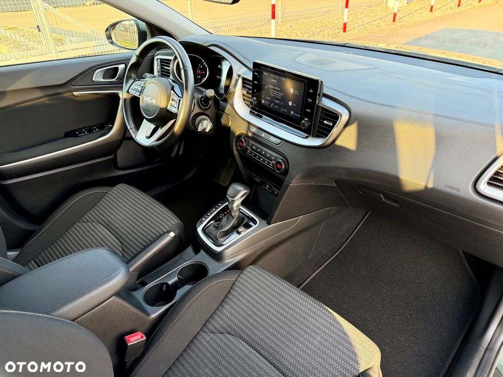 Kia Ceed 1.5 T-GDI M DCT - 12