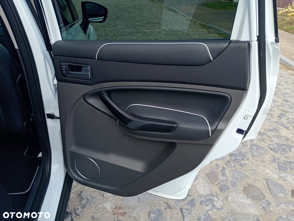 Ford Kuga 2.5 4x4 Individual - 31