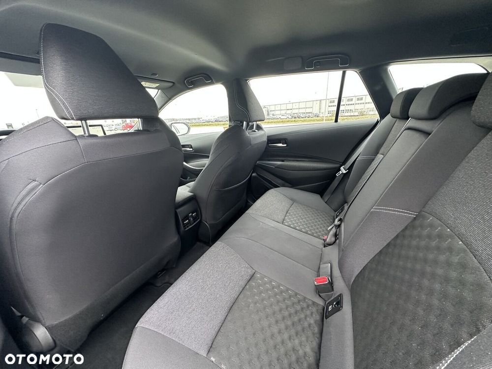 Toyota Corolla 1.8 Hybrid Comfort - 12