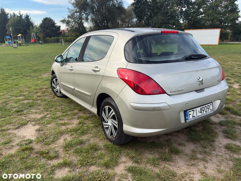 Peugeot 308 - 7