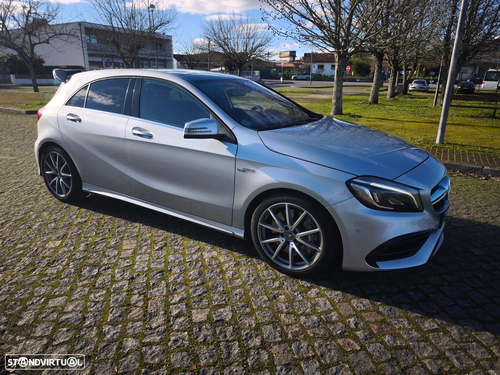 Mercedes-Benz A 45 AMG 4-Matic - 18