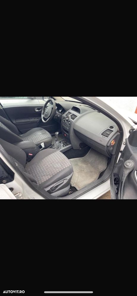 Renault Megane - 8