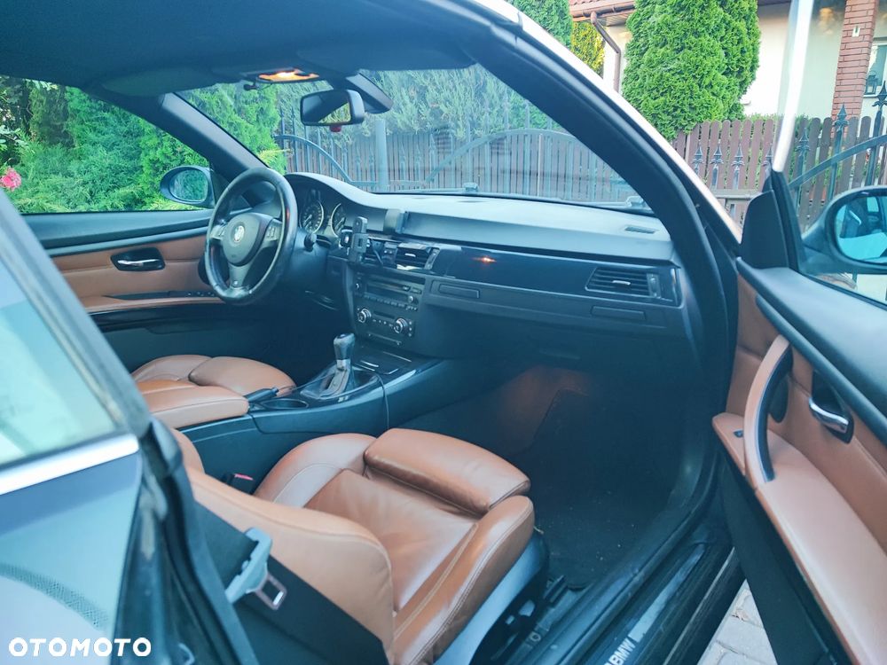 BMW Seria 3 325i - 11
