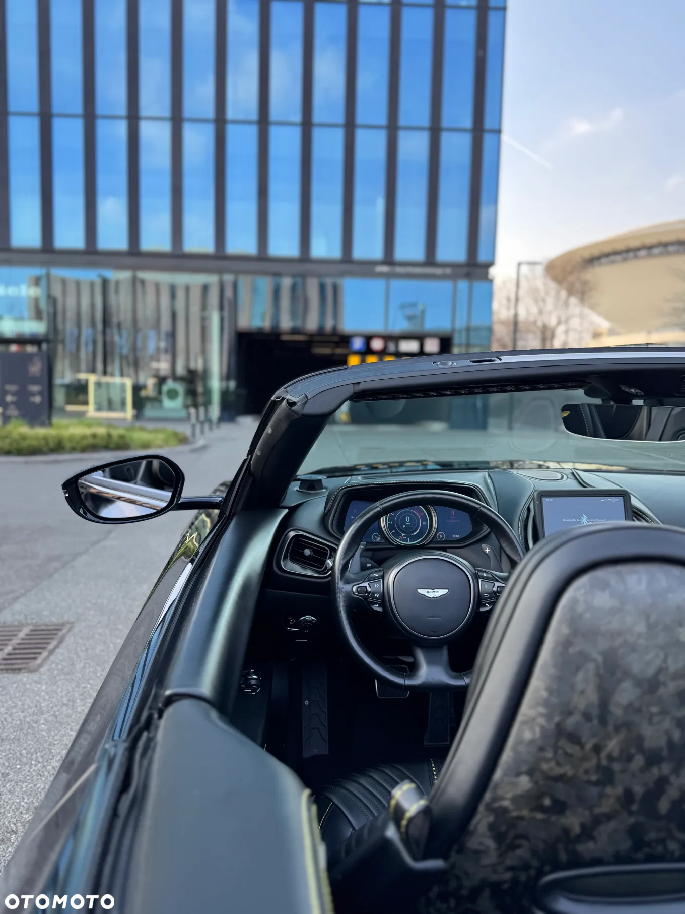 Aston Martin DB11 - 9