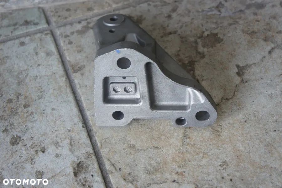 NR 126 Podpora silnika Jaguar XF Lift 3.0D 5R83-6037-BB - 2
