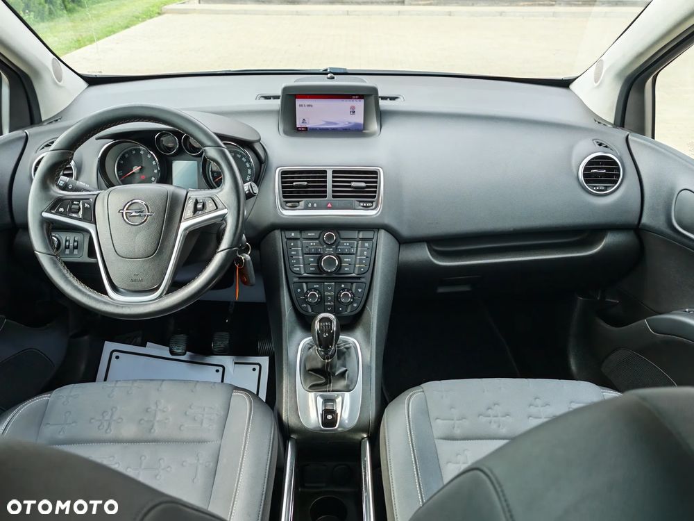 Opel Meriva 1.4 T Cosmo - 24