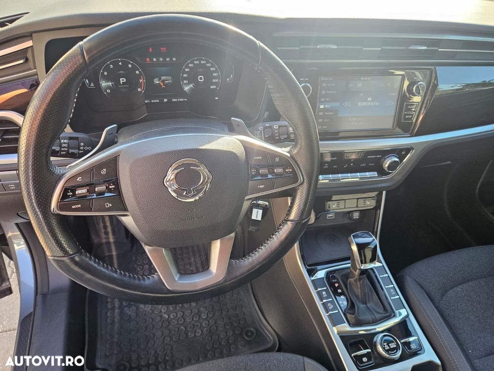SsangYong Korando - 12