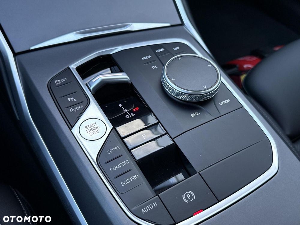 BMW Seria 3 - 16