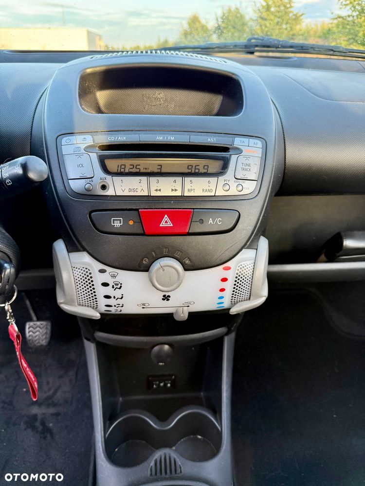 Toyota Aygo - 6