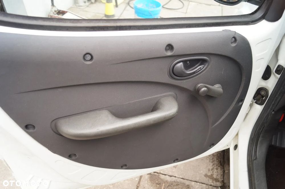 Fiat Doblo - 16