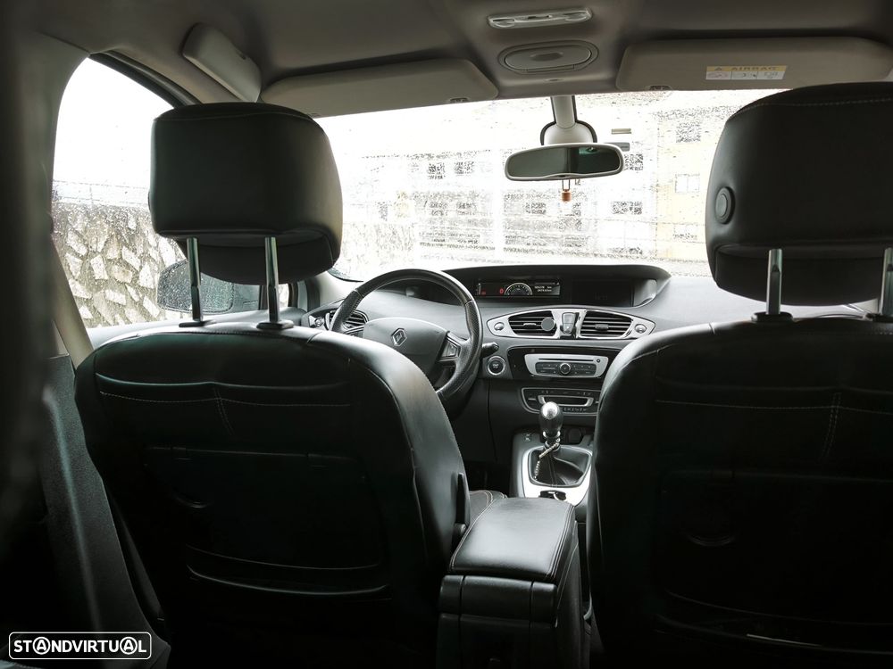 Renault Grand Scénic 1.6 dCi Bose Edition SS - 19