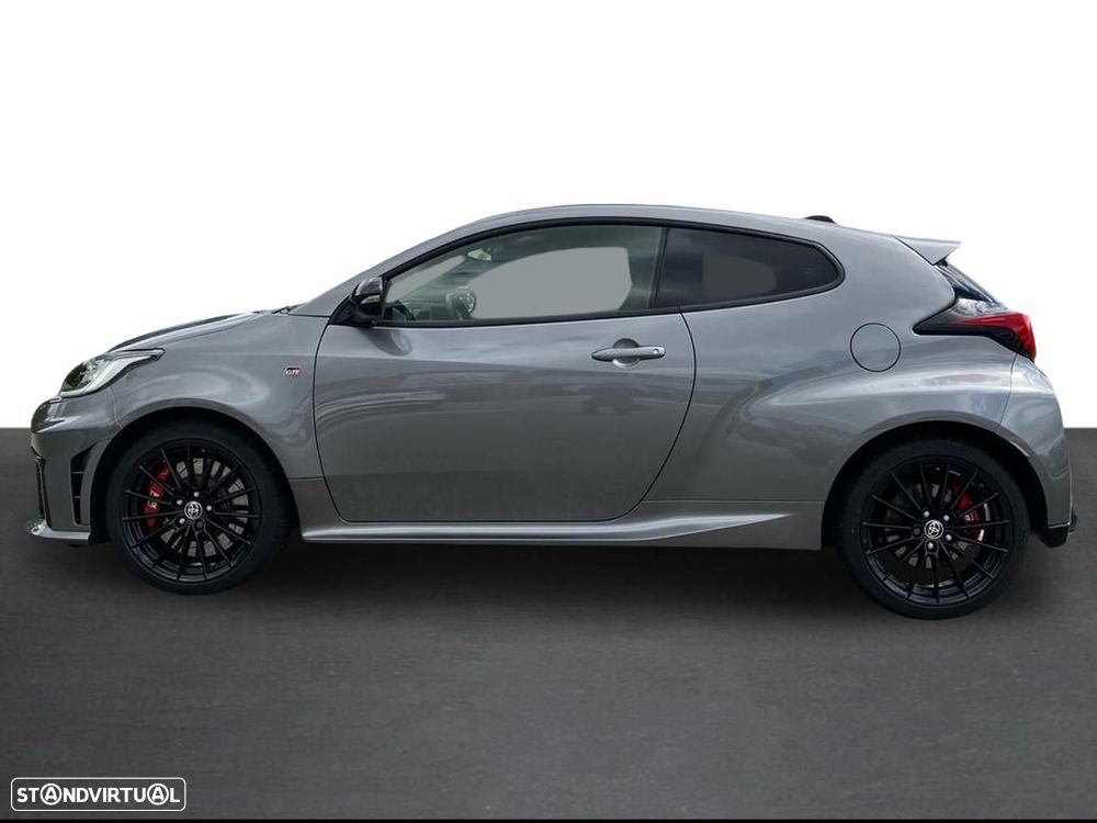 Toyota GR Yaris - 4