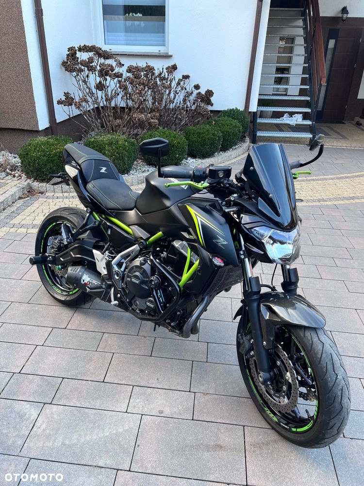 Kawasaki Z 650 - 10