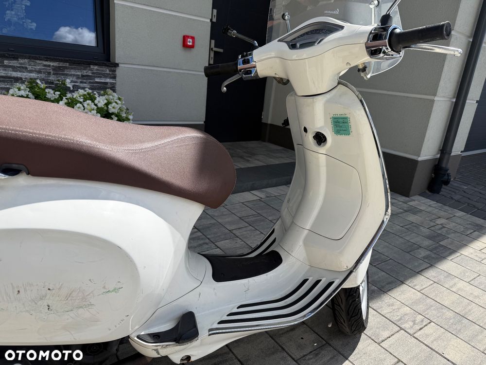 Piaggio Vespa - 9