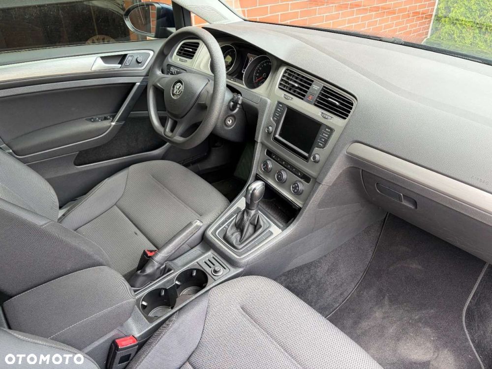 Volkswagen Golf - 7