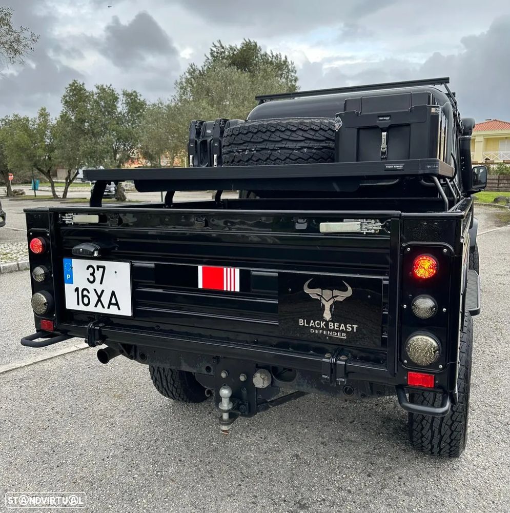 Land Rover Defender - 6