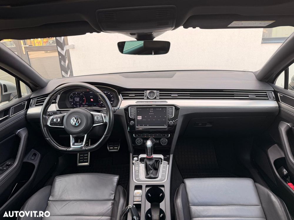 Volkswagen Passat 2.0 TDI DSG R Executive - 5