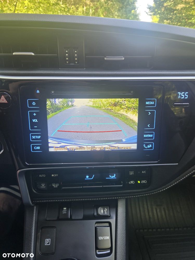 Toyota Auris - 27