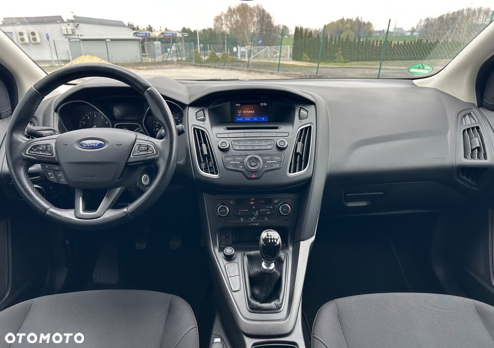 Ford Focus 1.0 EcoBoost Gold X (Trend) - 10