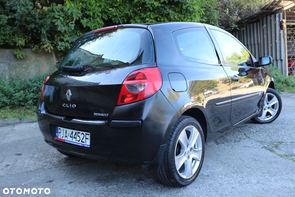 Renault Clio 1.2 16V Dynamique - 6