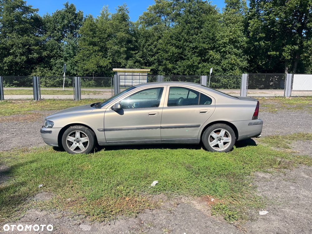 Volvo S60 2.4 - 2