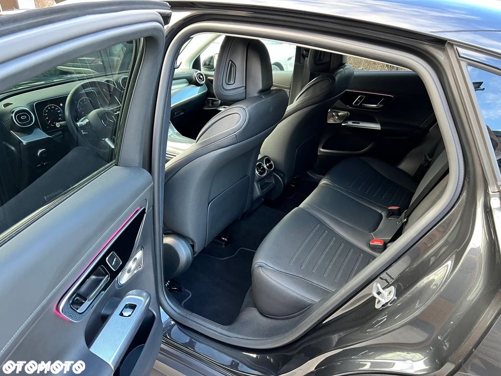 Mercedes-Benz GLC 220 d mHEV 4-Matic AMG Line - 16