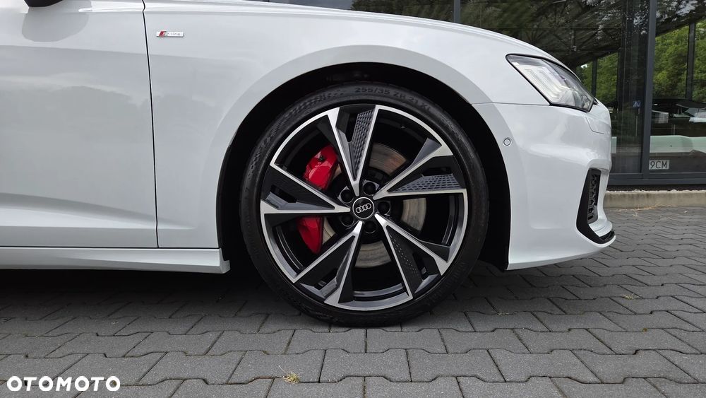 Audi A6 Avant 55 TFSI e quattro S tronic S line - 33
