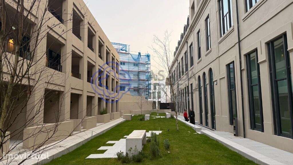 Apartamentos T0 Novos para Arrendamento , com lugar de garagem - Cond. - Grande imagem: 3/24