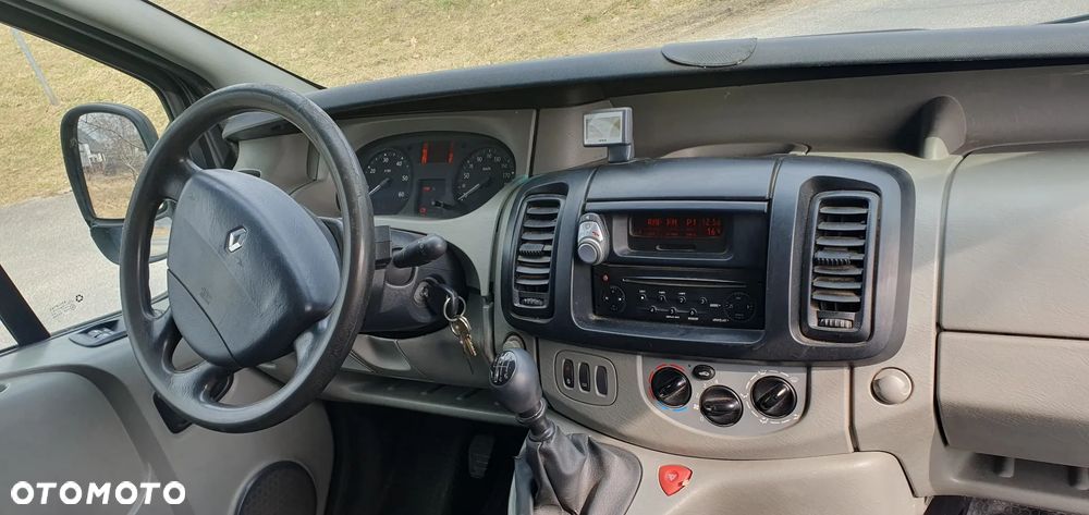 Renault Trafic - 4