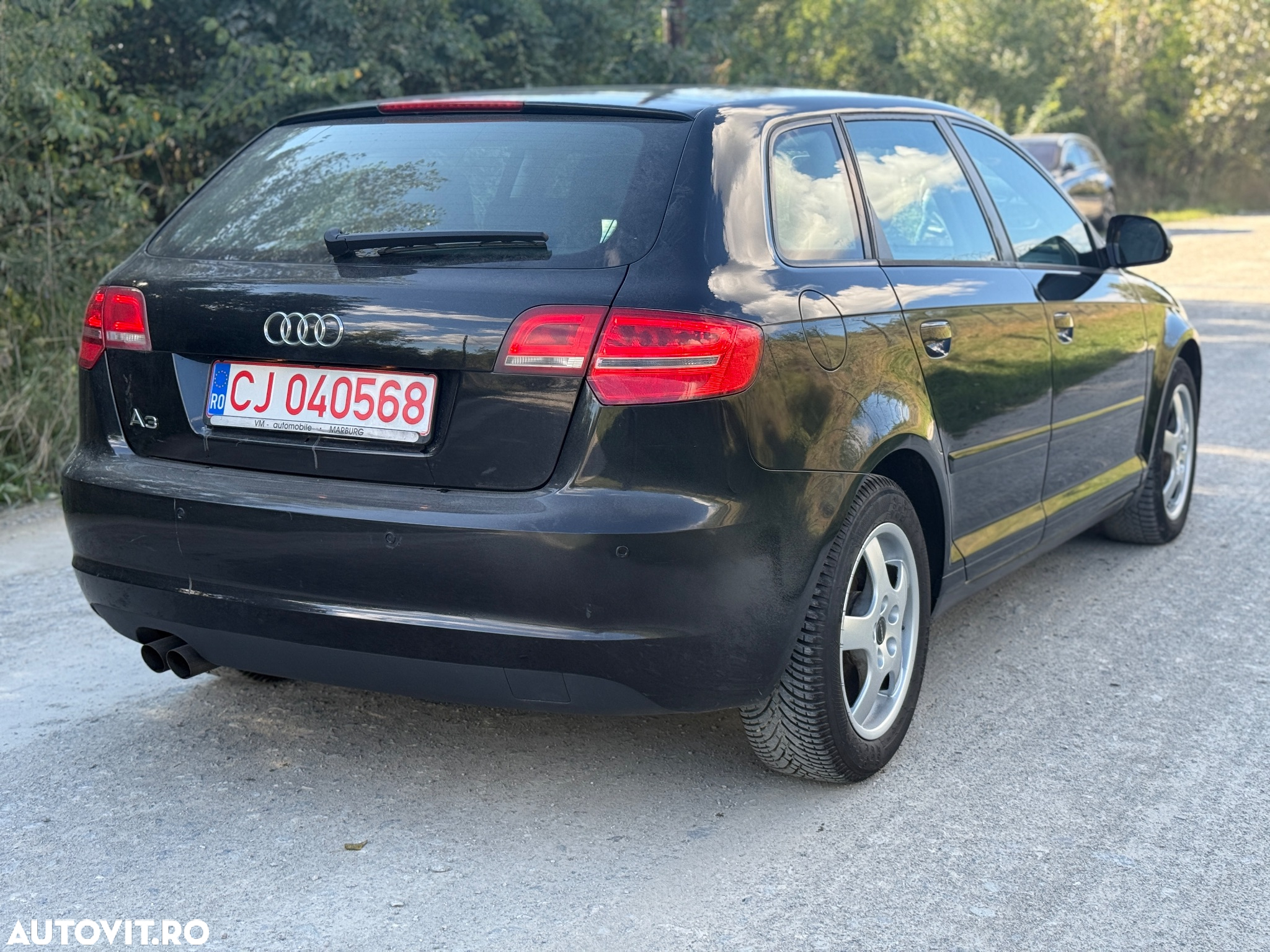 Audi A3 1.9 TDI Sportback Attraction - 3